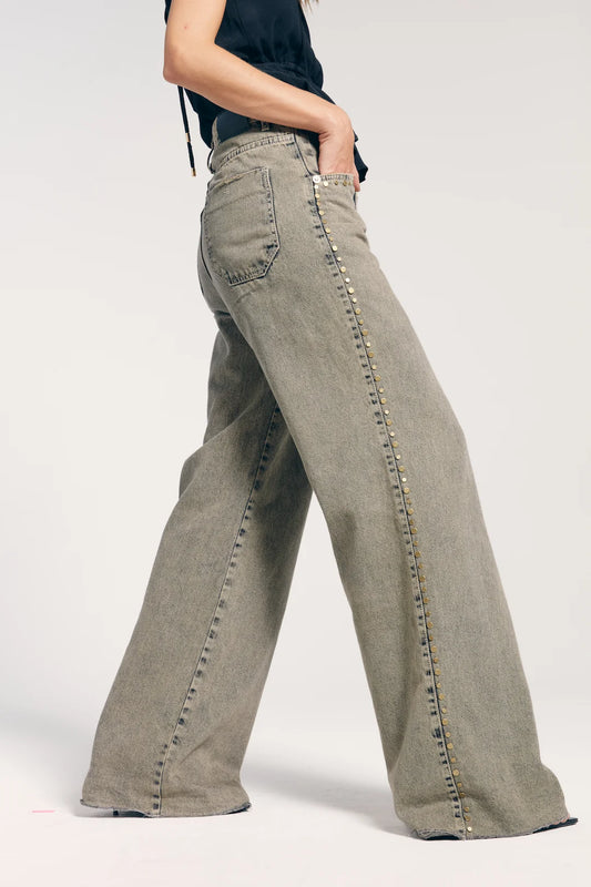Calça Jeans Tachas Laterais Moss - Bonne Soirée