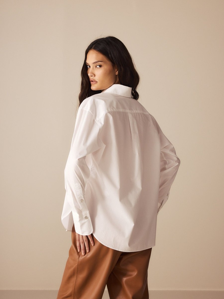 PRÉ - VENDA CAMISA CAROLINE TRICOLINE BRANCA - ENTREGA A PARTIR DE 17/03 - Bonne Soirée