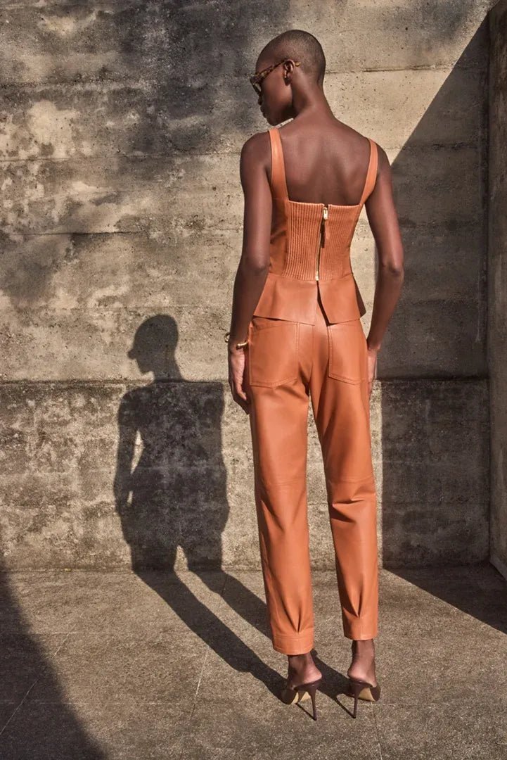 Calça Belle Couro Marrom Canela - Bonne Soirée