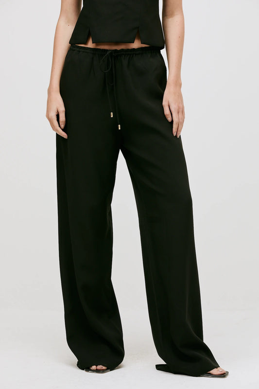 Calça Crepe Gal Preto - Bonne Soirée