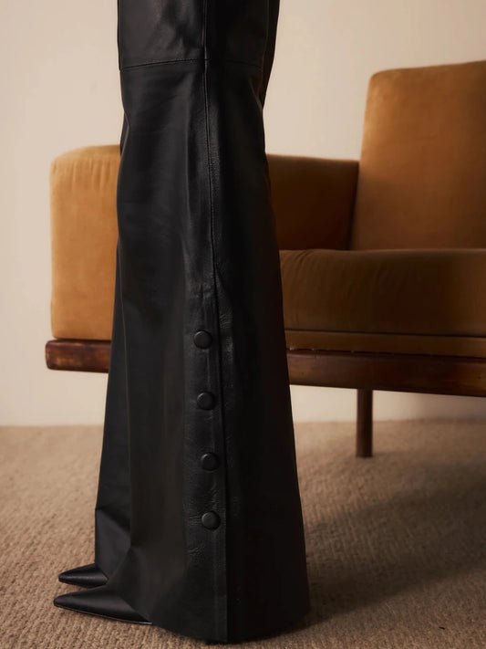 Calça Flaire Margot Couro - Preto - Bonne Soirée