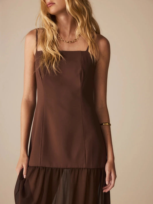 Vestido Lanine Crepe Marrom - Bonne Soirée