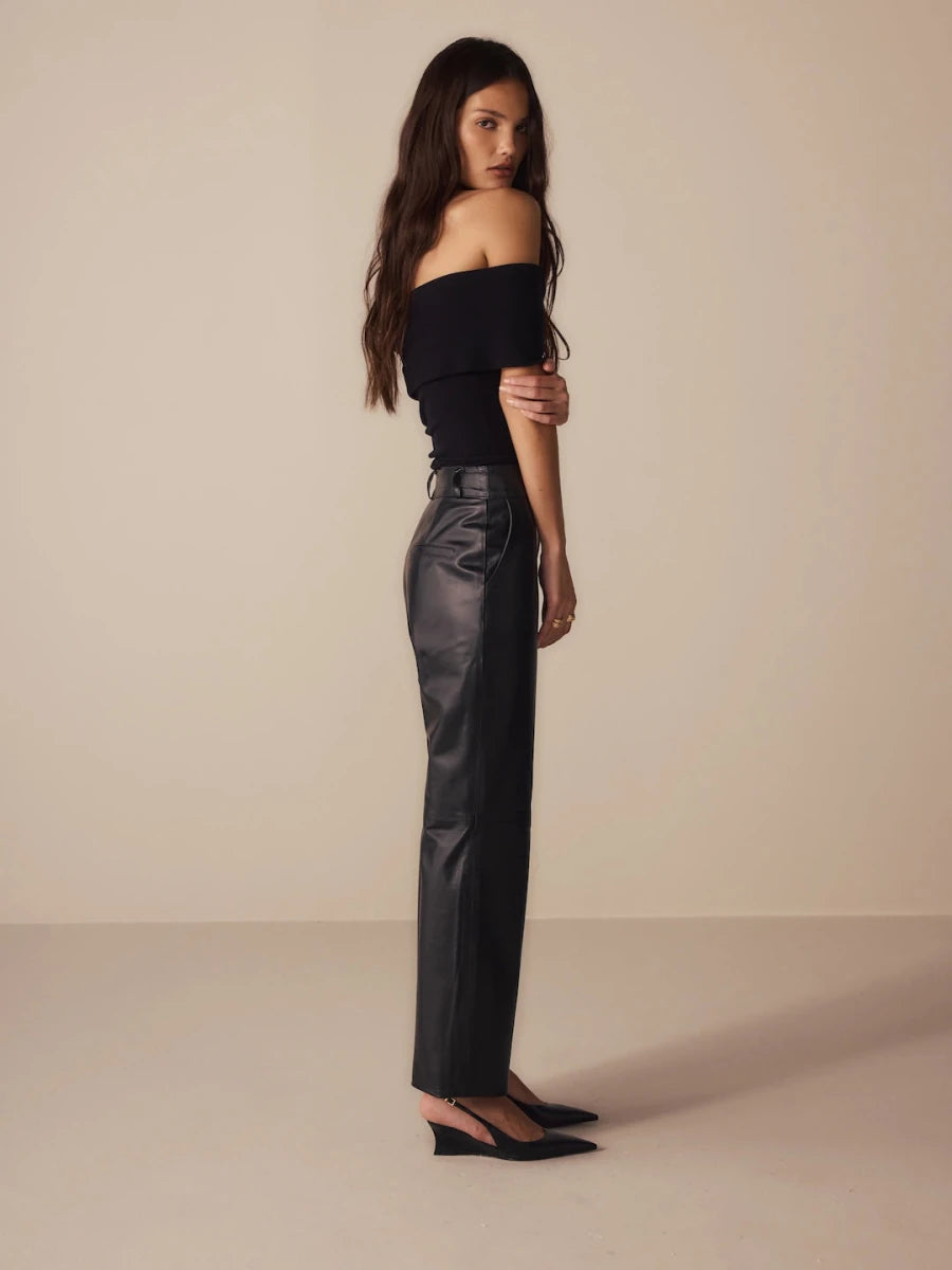 Calça Reta Marie Couro Preto - Bonne Soirée