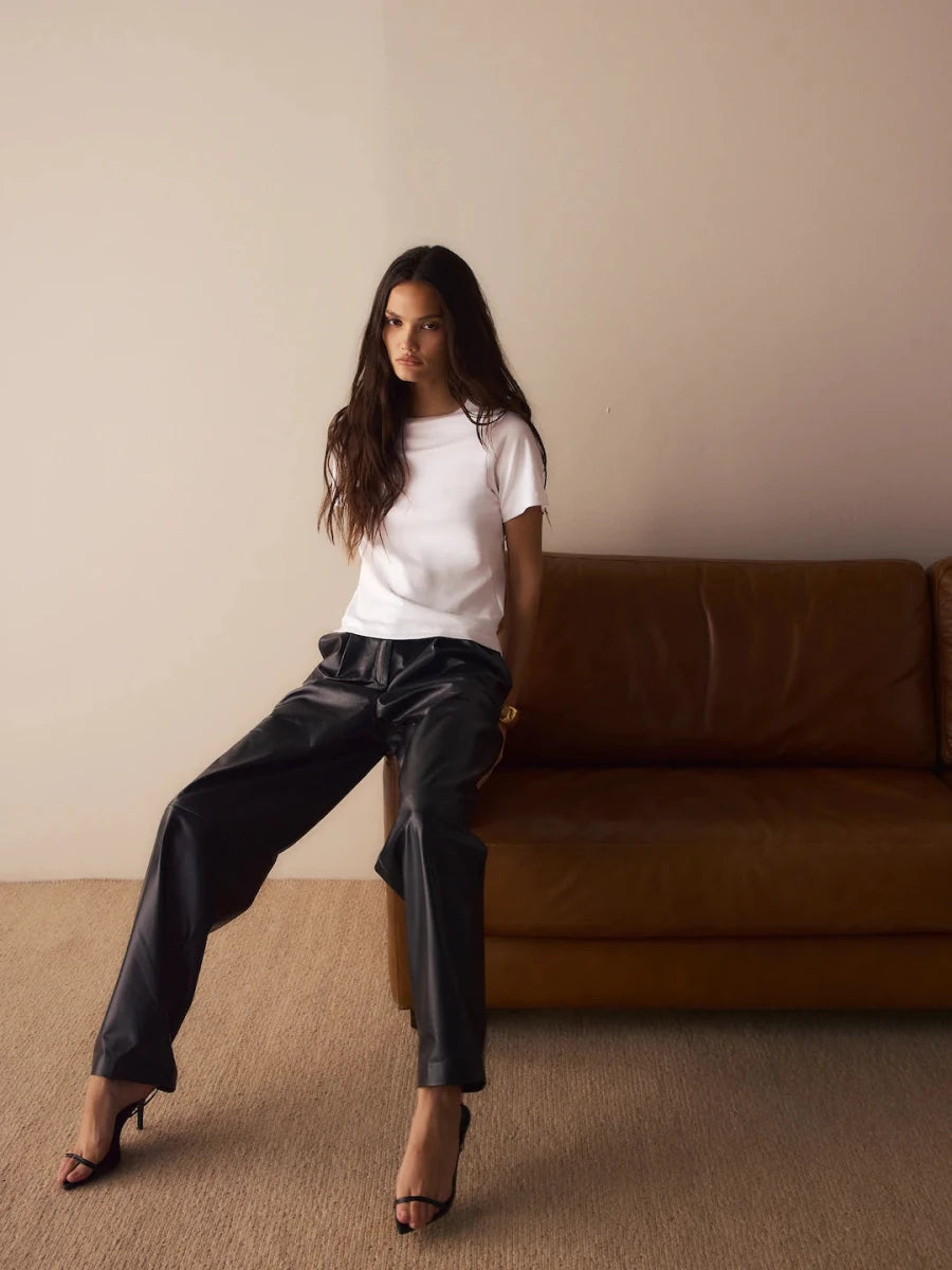 Calça Balloon Couro Preto - Bonne Soirée