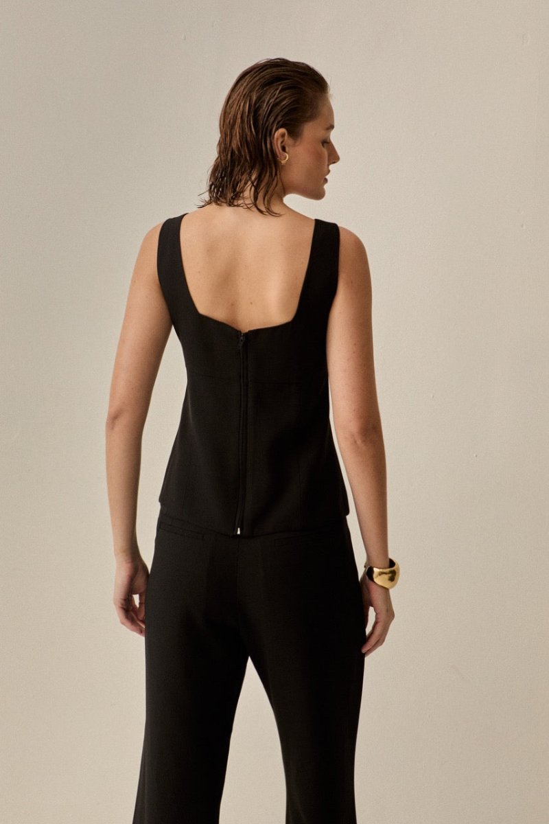 Blusa Peplum Elle Alfaiataria Preto - Bonne Soirée