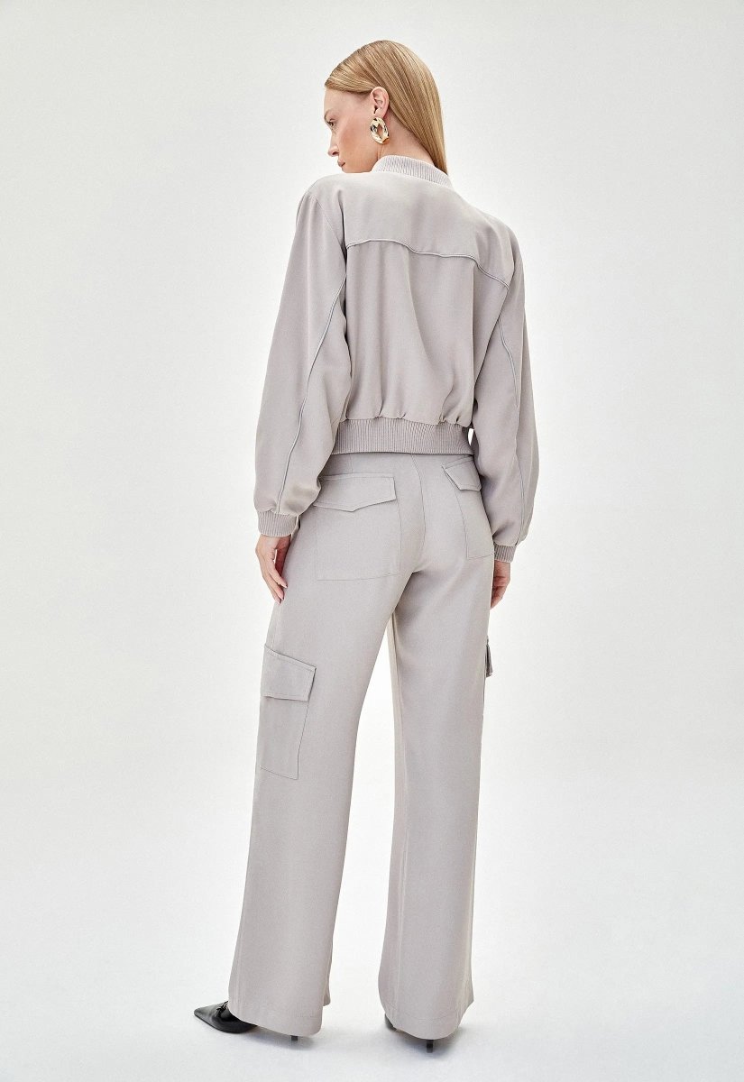 Jaqueta Bomber Crepe Bella - Cinza - Bonne Soirée