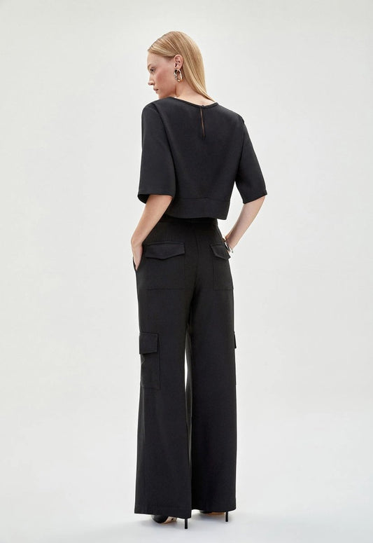 Calça Cargo Crepe Bella - Preto - Bonne Soirée