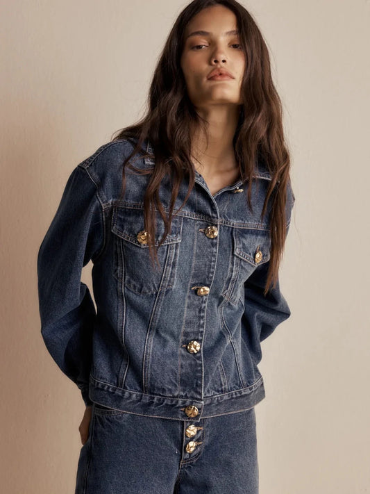Jaqueta Bardot Jeans Azul Médio - PRÉ-VENDA | Entrega a partir de 01/09 - Bonne Soirée