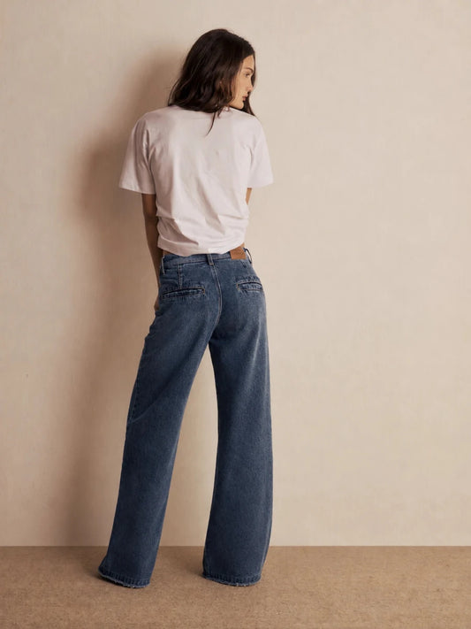 Calça Bardot Jeans Azul Médio - PRÉ-VENDA | Entrega a partir de 01/09 - Bonne Soirée