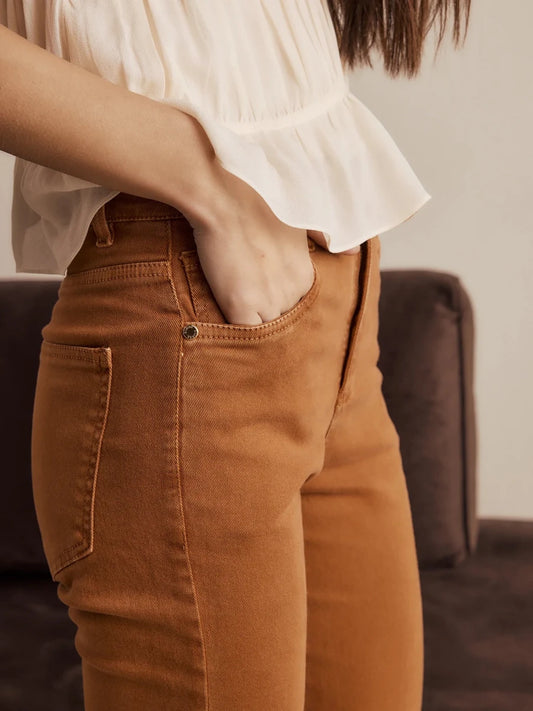 Calça Sarja Beatrice Camel - Bonne Soirée