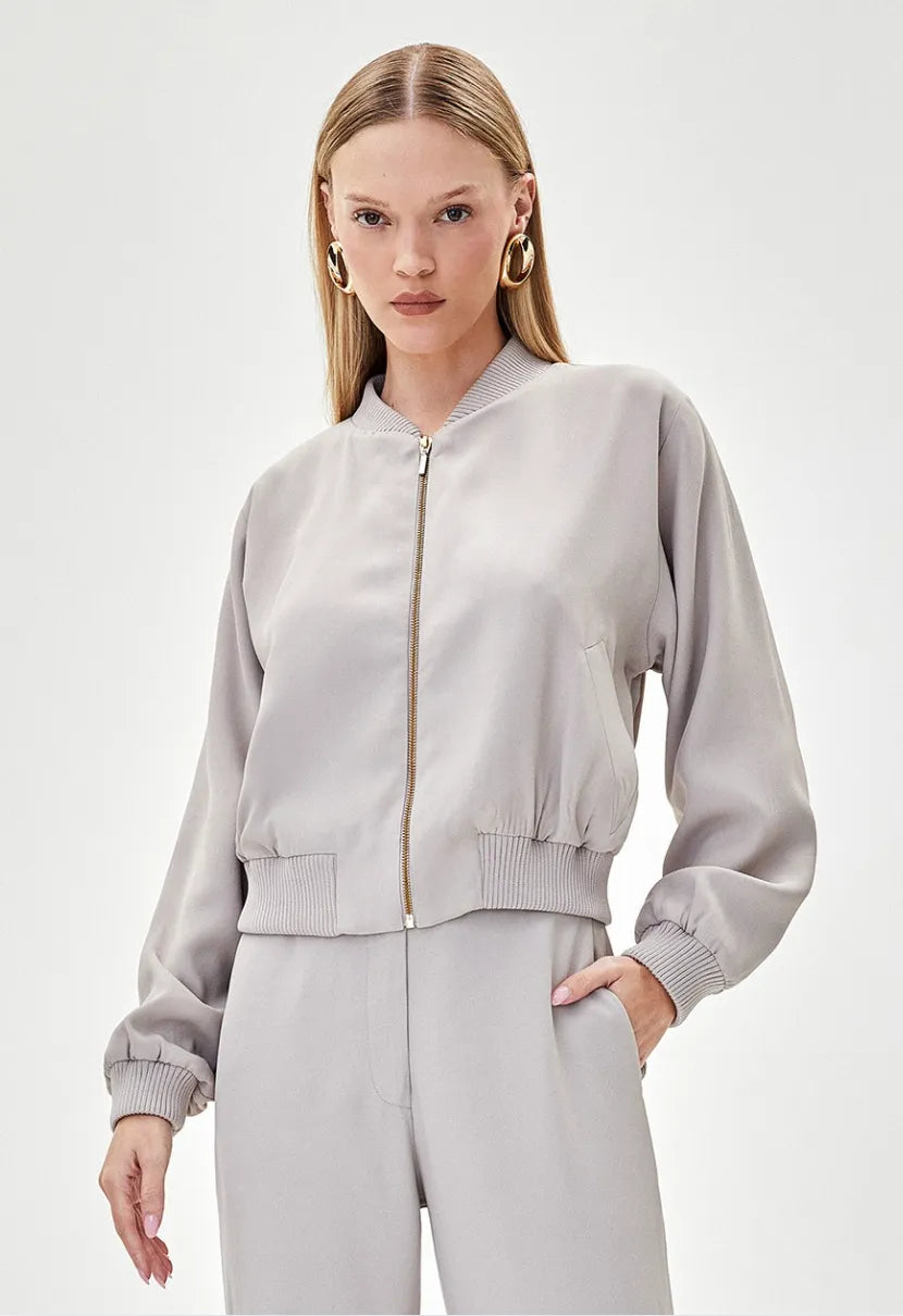 Jaqueta Bomber Crepe Bella - Cinza - Bonne Soirée