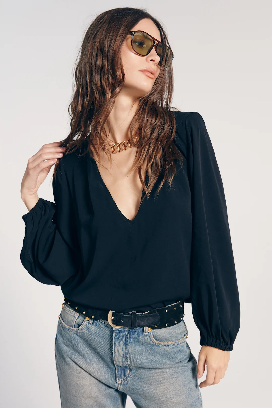 Blusa Preta Manga Longa Maeve - Bonne Soirée