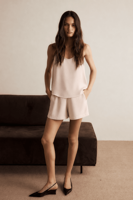 Shorts Lola Crepe Rosa Chá - Bonne Soirée