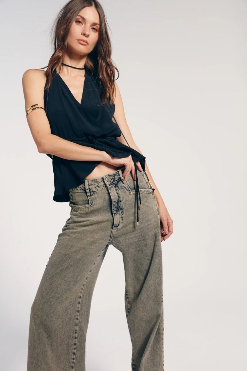 Calça Jeans Tachas Laterais Moss - Bonne Soirée