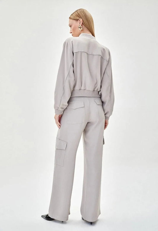 Jaqueta Bomber Crepe Bella - Cinza - Bonne Soirée