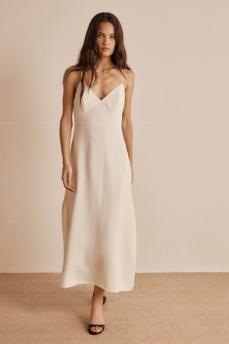 Vestido Alanis Crepe Off White - Bonne Soirée